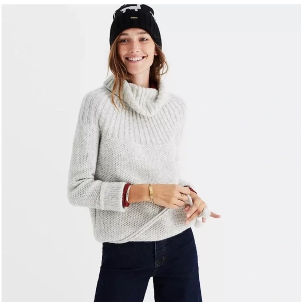 Madewell Grey Snowbound Drawstring Pullover Turtl… - image 3